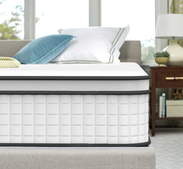 how much does a queen mattress weigh