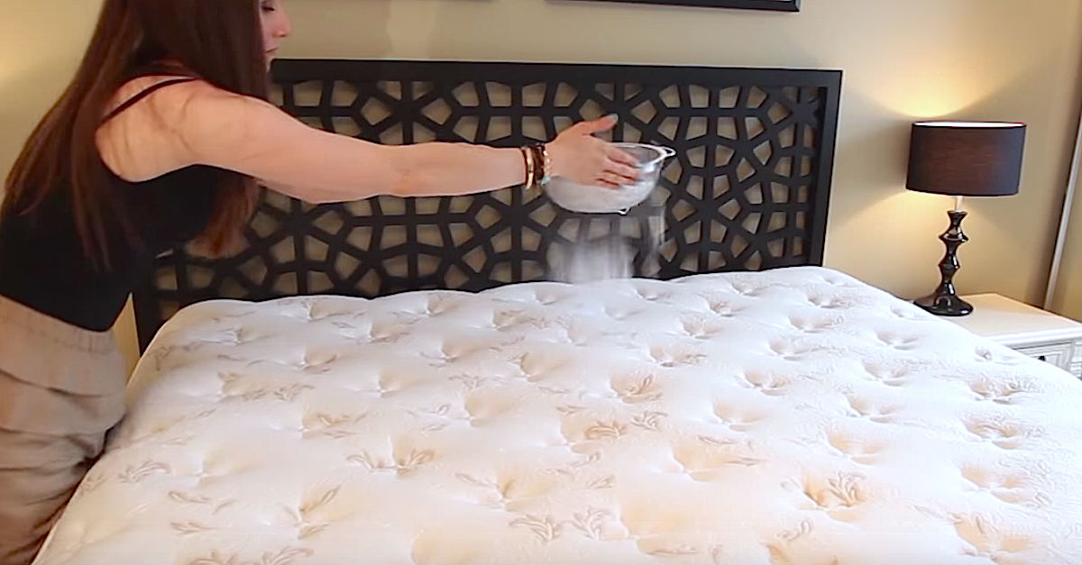 How to clean mattress with baking soda