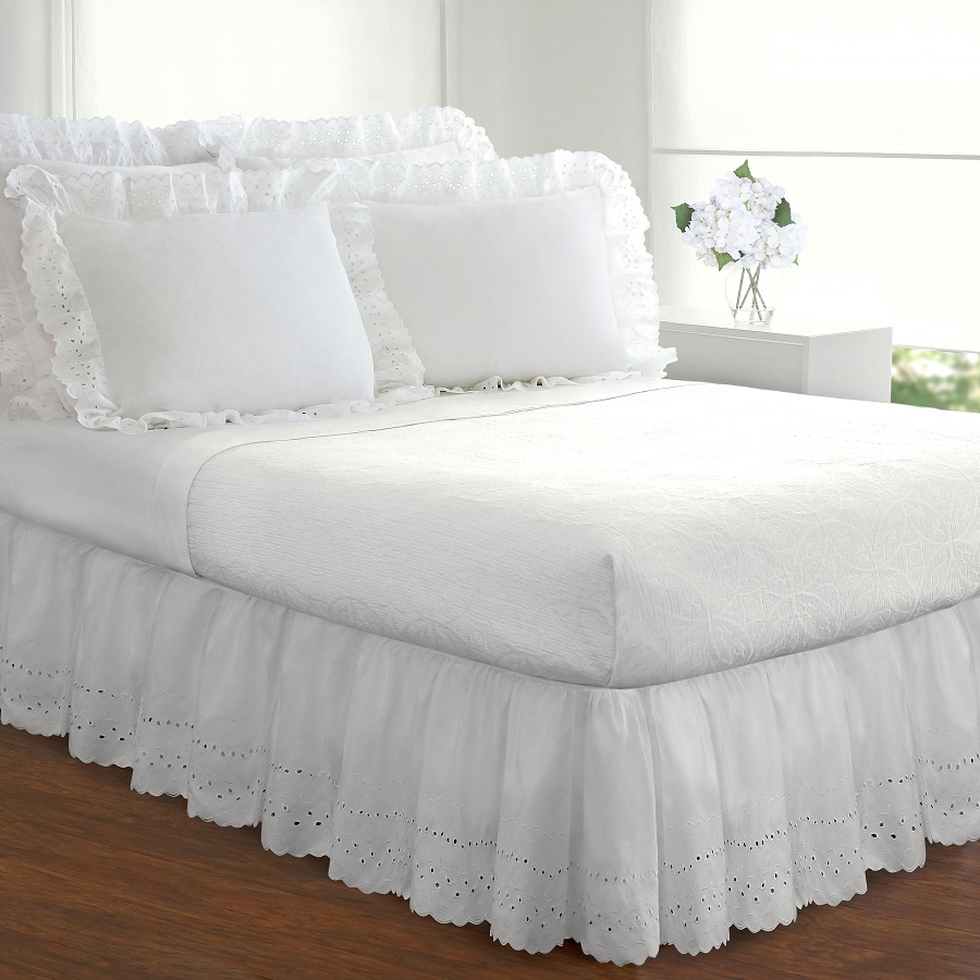 Full size bed skirt